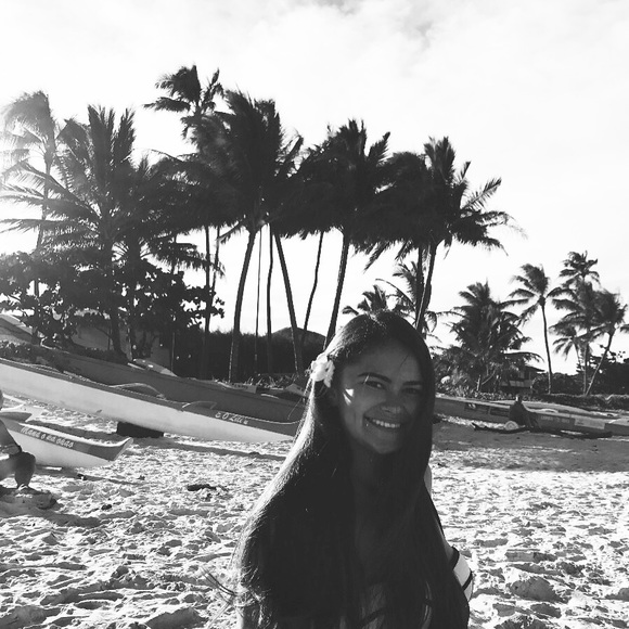 Meet your Posher, Isabelle - Picture 1 of 1